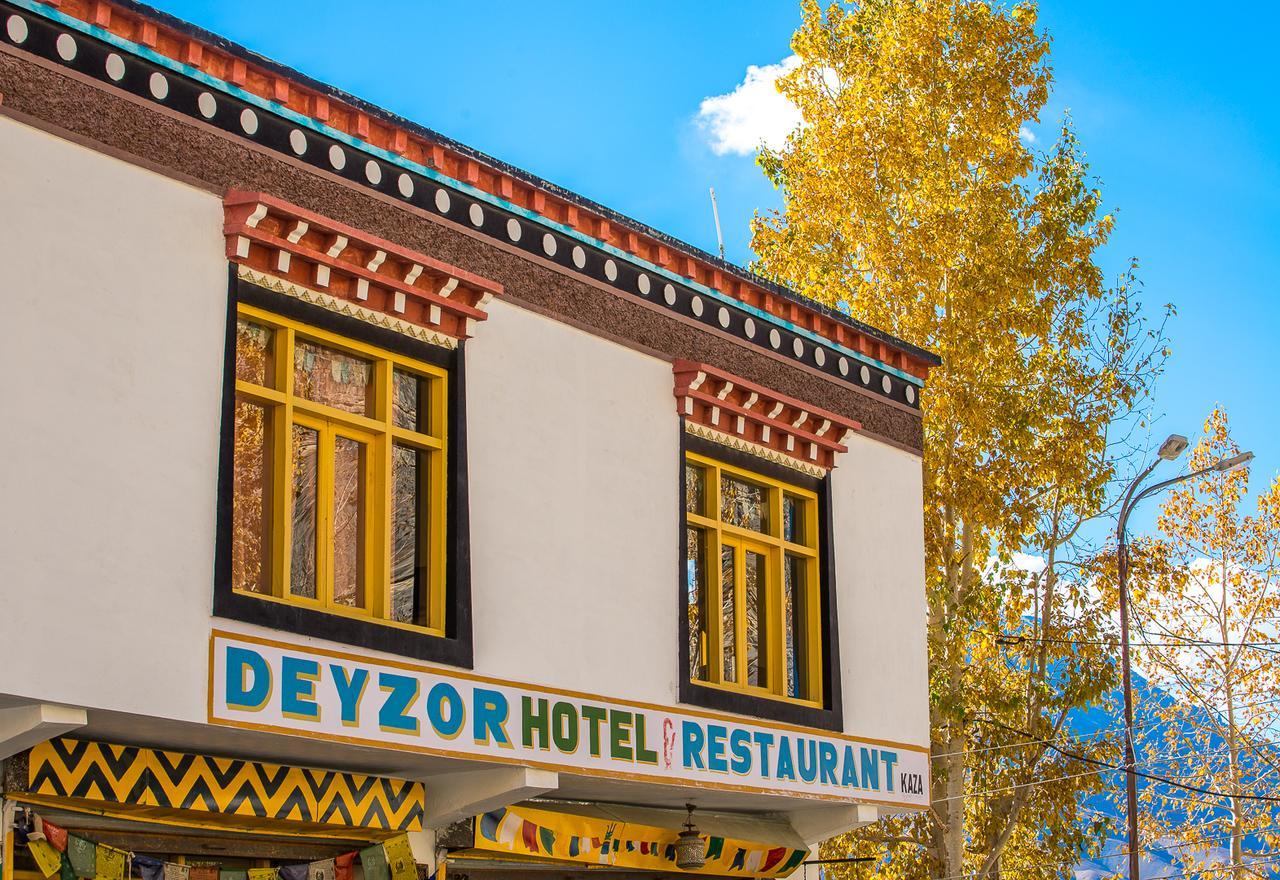 Hotel Deyzor Kaza Dış mekan fotoğraf