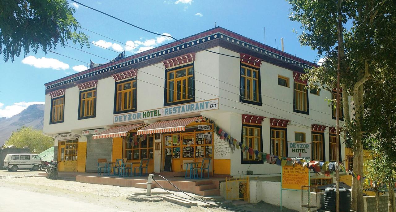 Hotel Deyzor Kaza Dış mekan fotoğraf