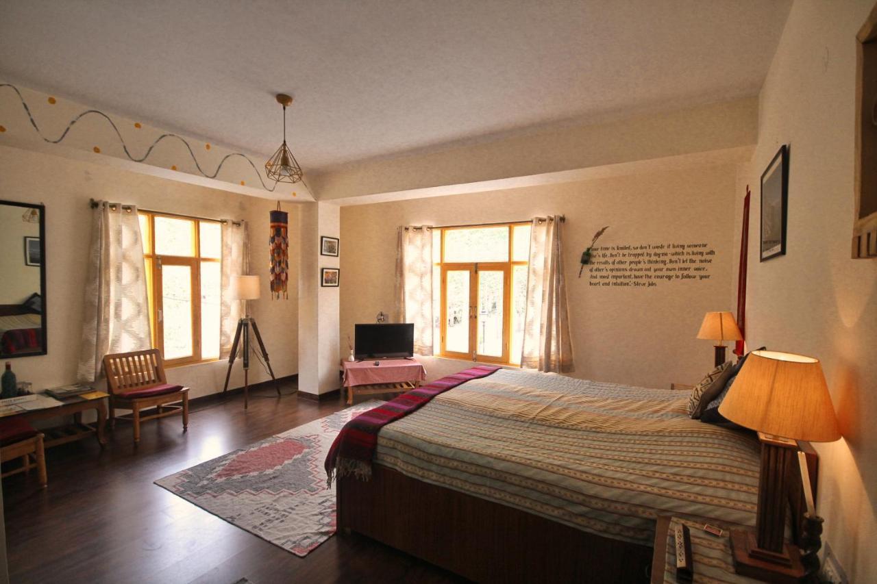 Hotel Deyzor Kaza Dış mekan fotoğraf