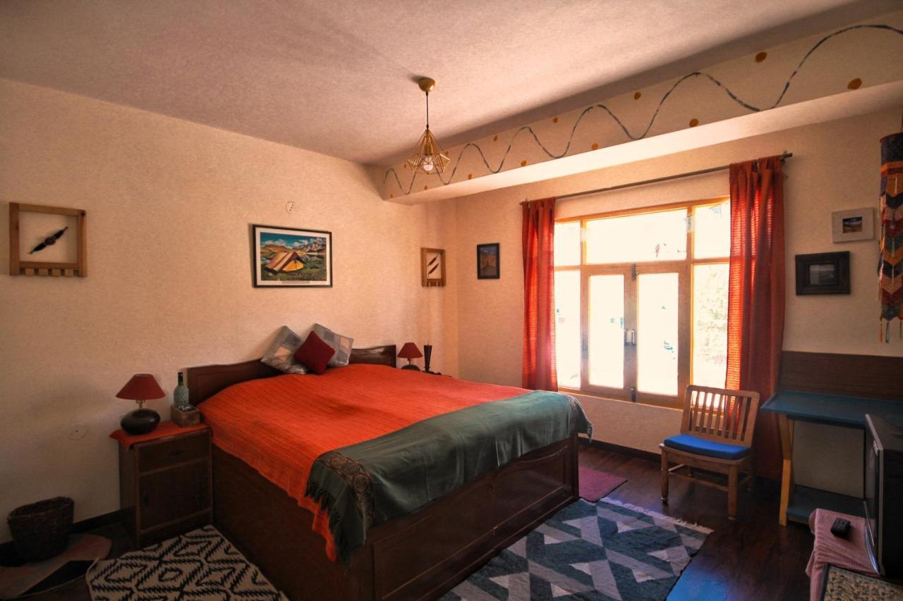 Hotel Deyzor Kaza Dış mekan fotoğraf